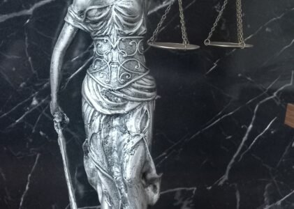 2025 yılında Türkiye’de kaç avukat var?