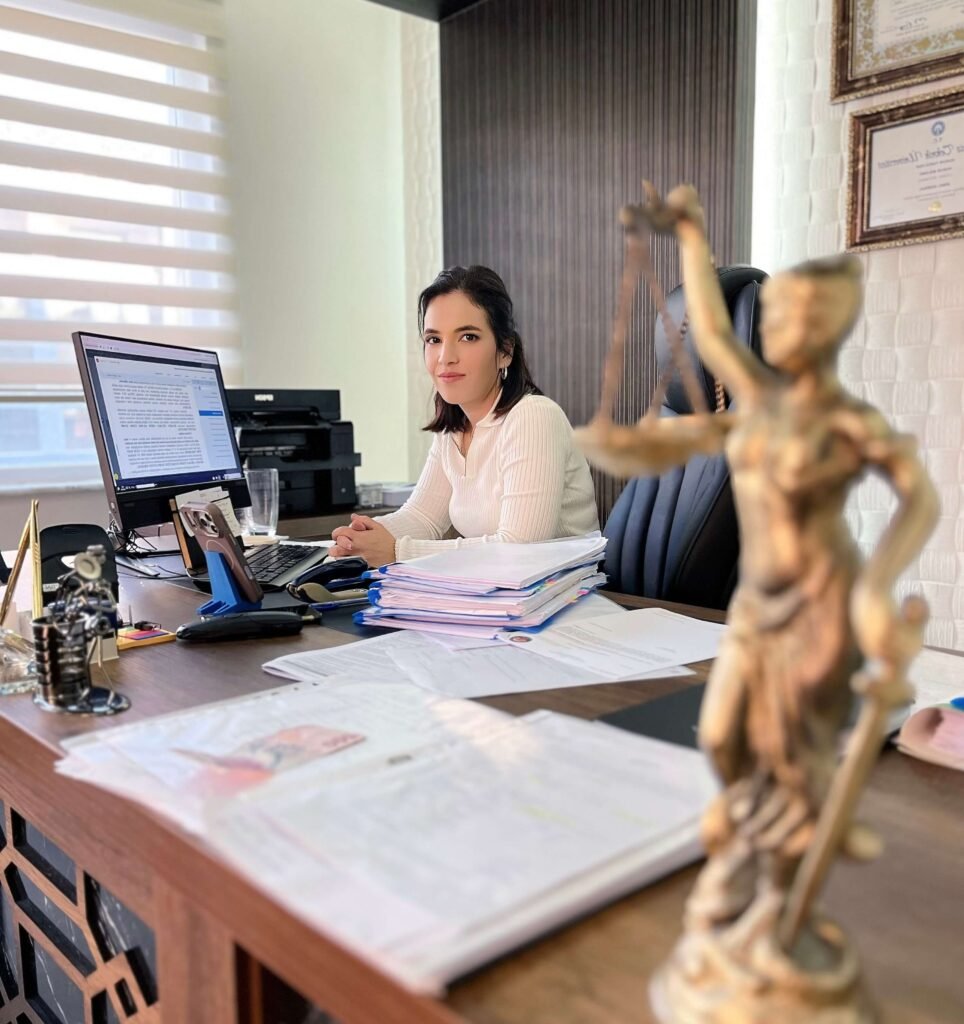Avukat Sibel Demiral Gorgulu Alanya  964x1024